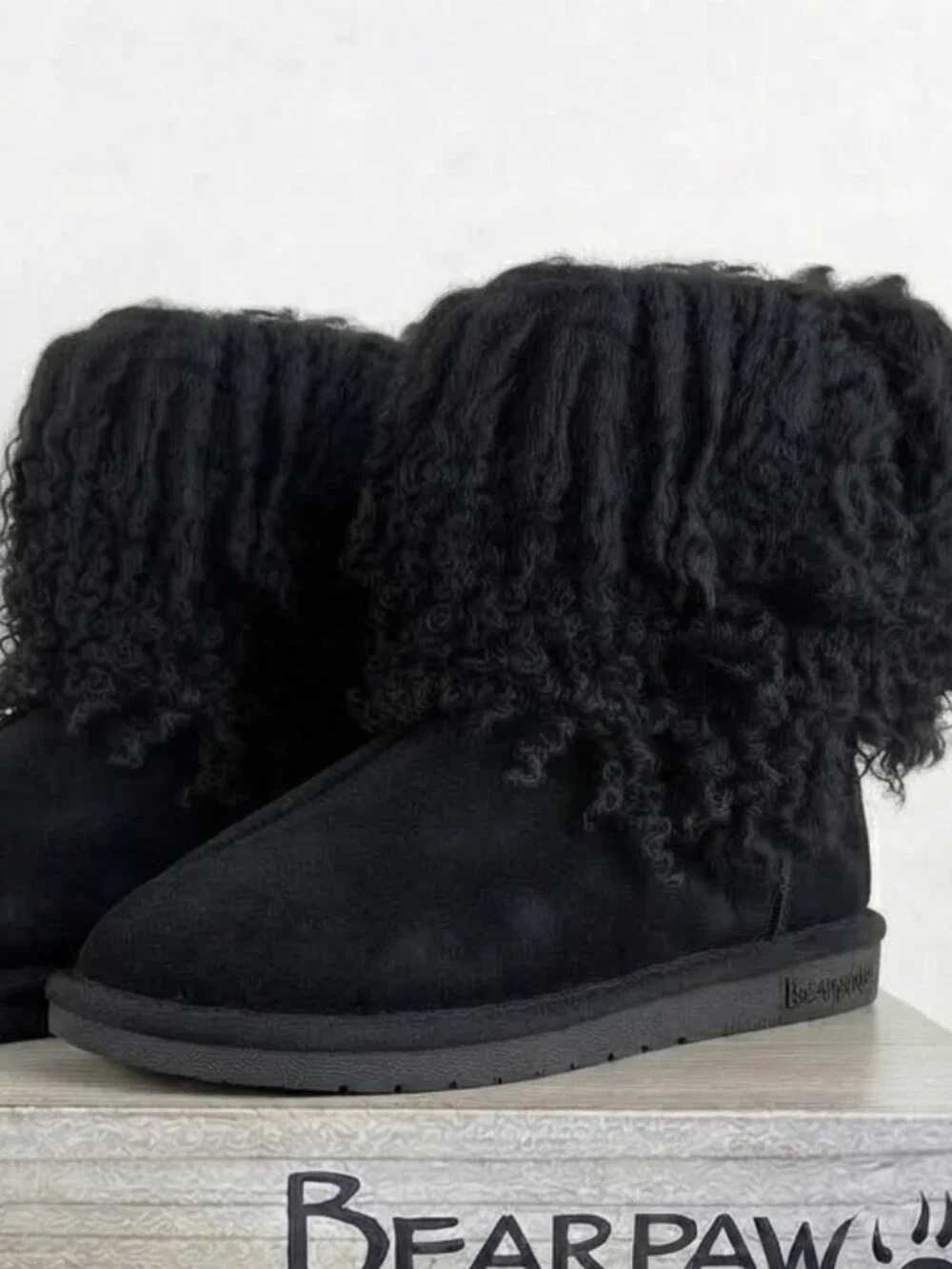 Bearpaw Boo Black Shearling Wool Lined Curly Lamb Fur Sherpa Boho Boots Sz 6 NEW